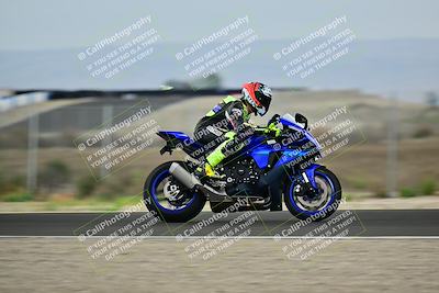 media/Apr-18-2025-TrackDaz (Fri) [[45f5874c44]]/C Group/Session 1 (Turn 7)/